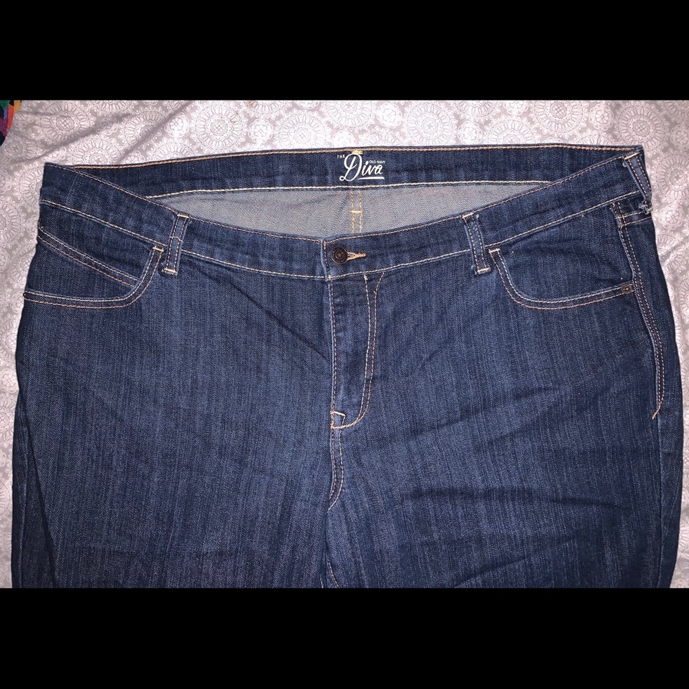 OLD NAVY Brand - DIVA Style Jeans - size 20